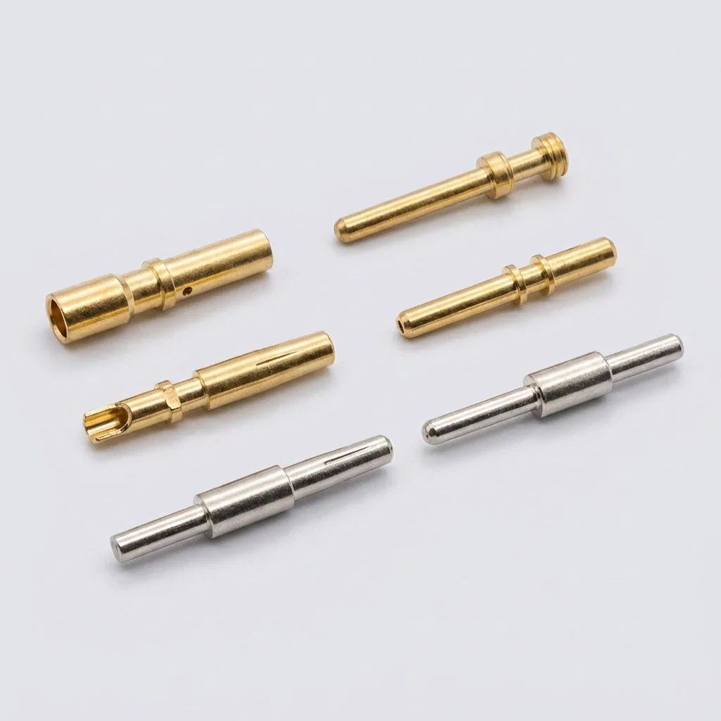 Swiss machined pins in brass and stainless steel
