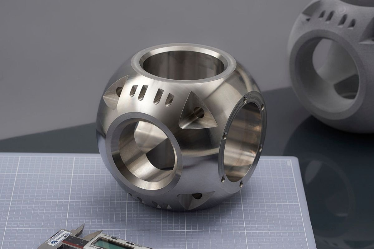 CNC machined automotive EV component precision shaft housing